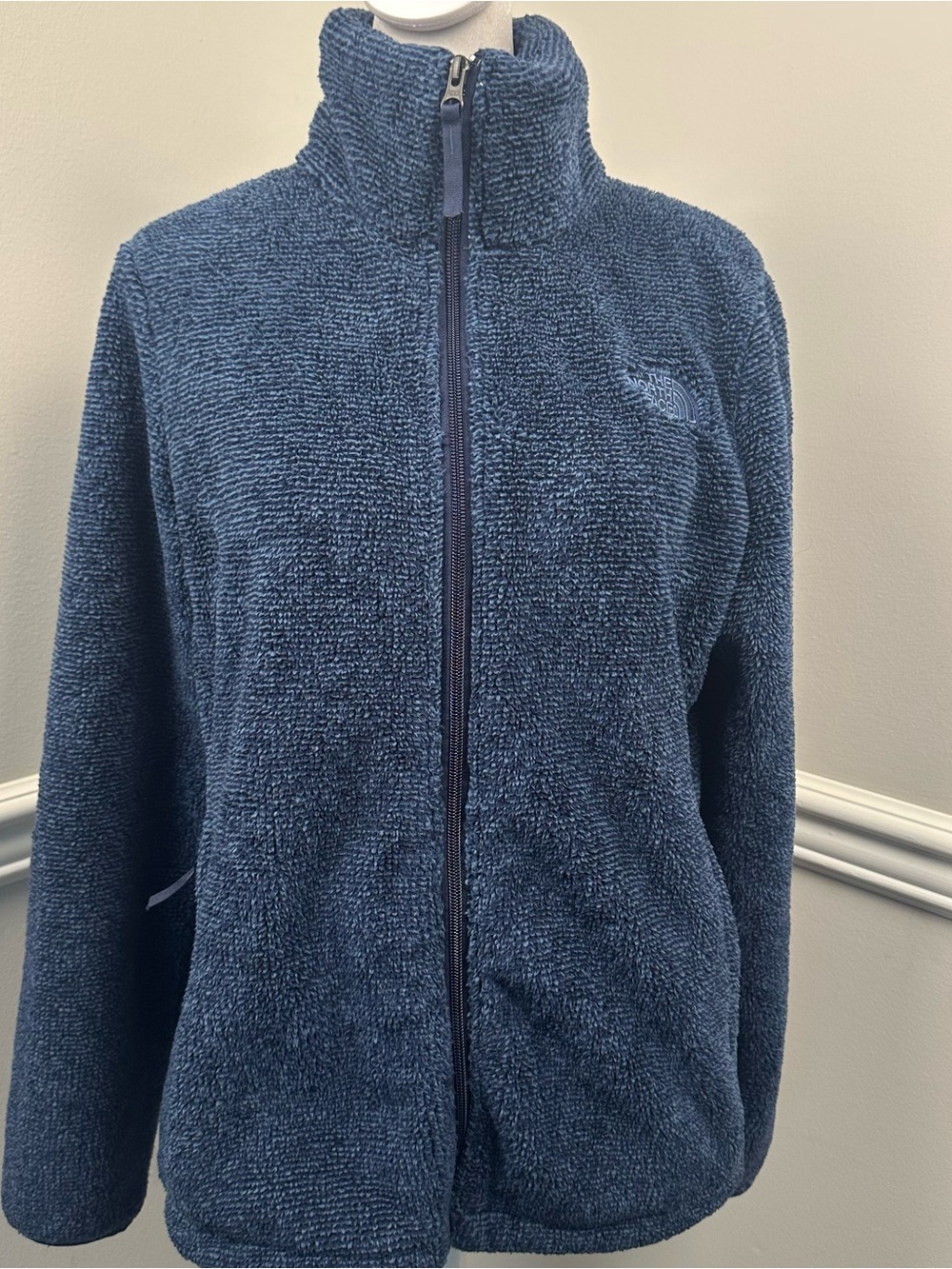 The North Face Women's Navy Plush Teddy Full-Zip Jacket M